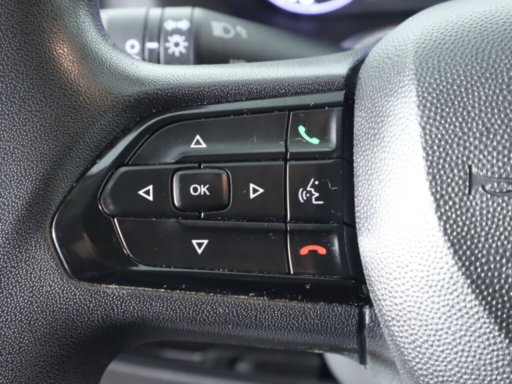 Used 2023 RAM ProMaster 2500 FWD image 13