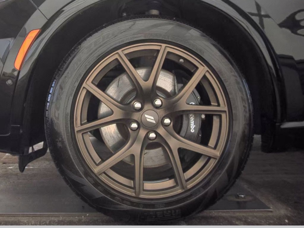 Used 2025 Dodge Durango R/T AWD/4WD image 2
