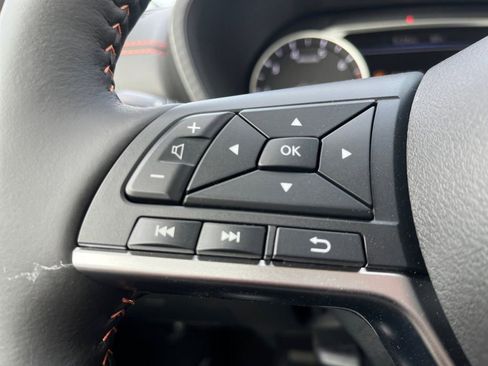 New 2025 Nissan Sentra SR w/ SR Premium Package image 10