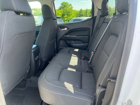 Used 2019 GMC Canyon SLE w/ Elevation Edition RWD image 19