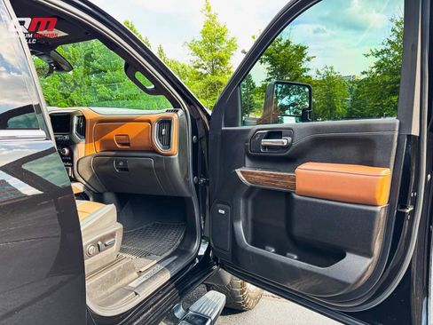Used 2023 Chevrolet Silverado 2500 High Country w/ Z71 Off-Road Package AWD/4WD image 24