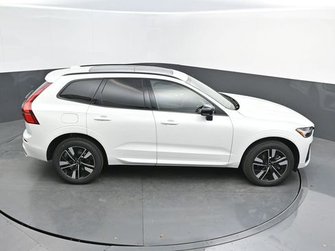 New 2026 Volvo XC60 T8 Core w/ Climate Package AWD/4WD image 29