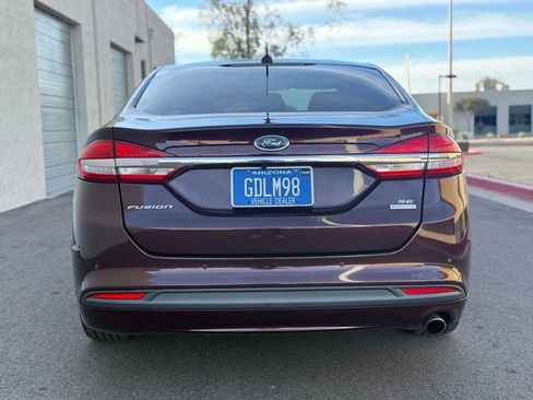 Used 2017 Ford Fusion SE w/ Fusion SE Technology Package image 35