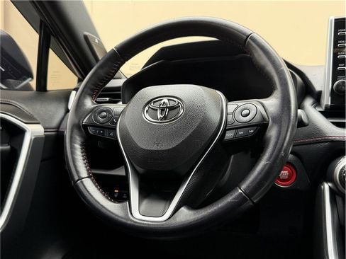 Used 2021 Toyota RAV4 XSE w/ Premium Package image 11