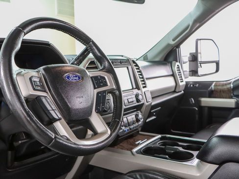 Used 2017 Ford F250 Lariat w/ Chrome Package AWD/4WD image 24