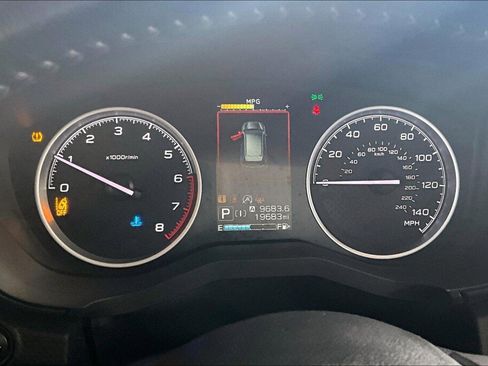 Used 2023 Subaru Forester Premium image 8