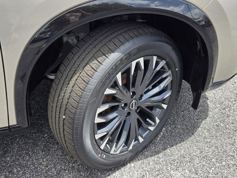 New 2026 Nissan Rogue Platinum image 6