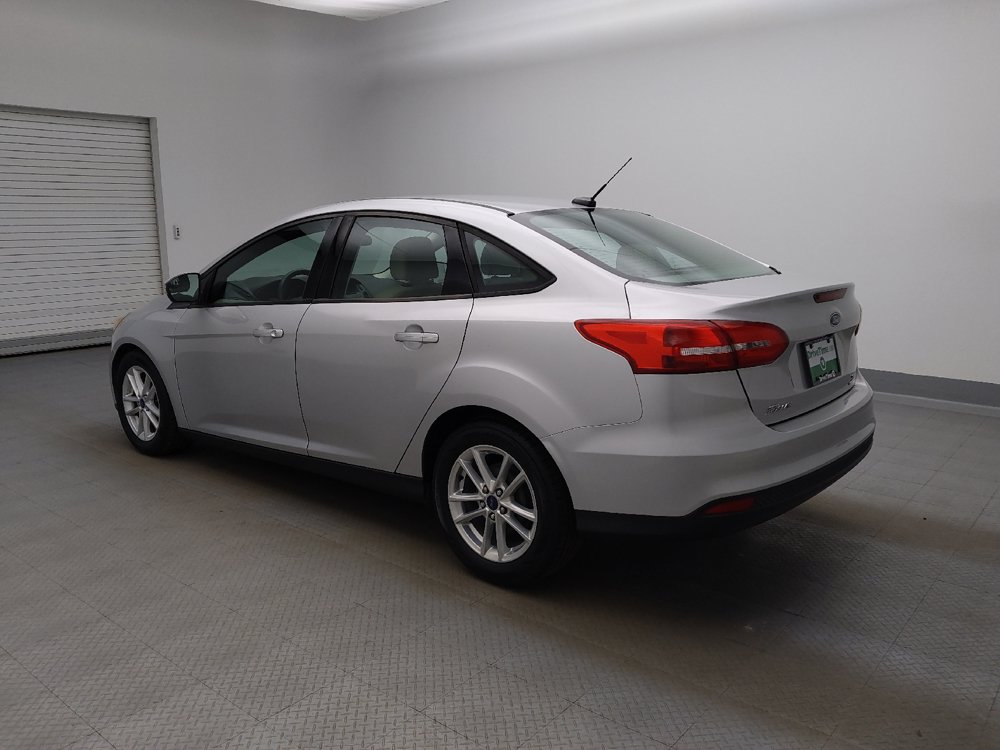 Used 2015 Ford Focus SE FWD image 3