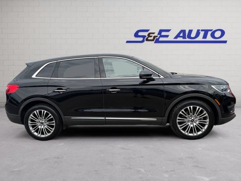 Used 2018 Lincoln MKX Reserve AWD/4WD image 5