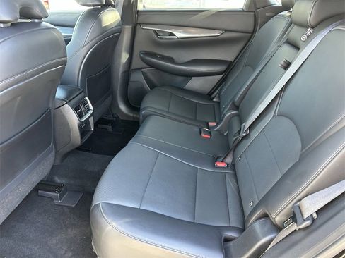 Certified 2022 INFINITI QX50 Luxe w/ Appearance Package image 14