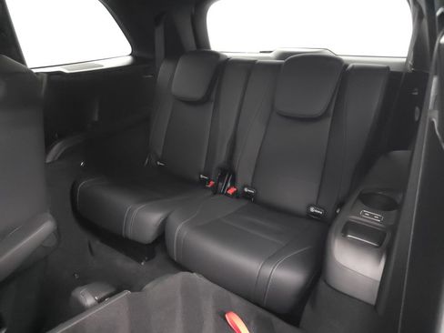 Used 2025 Mercedes-Benz GLS 450 4MATIC w/ AMG Line Exterior image 30
