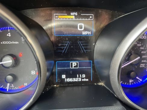 Used 2018 Subaru Outback 3.6R Limited AWD/4WD image 18