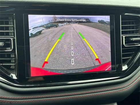 Used 2024 Dodge Durango GT image 33