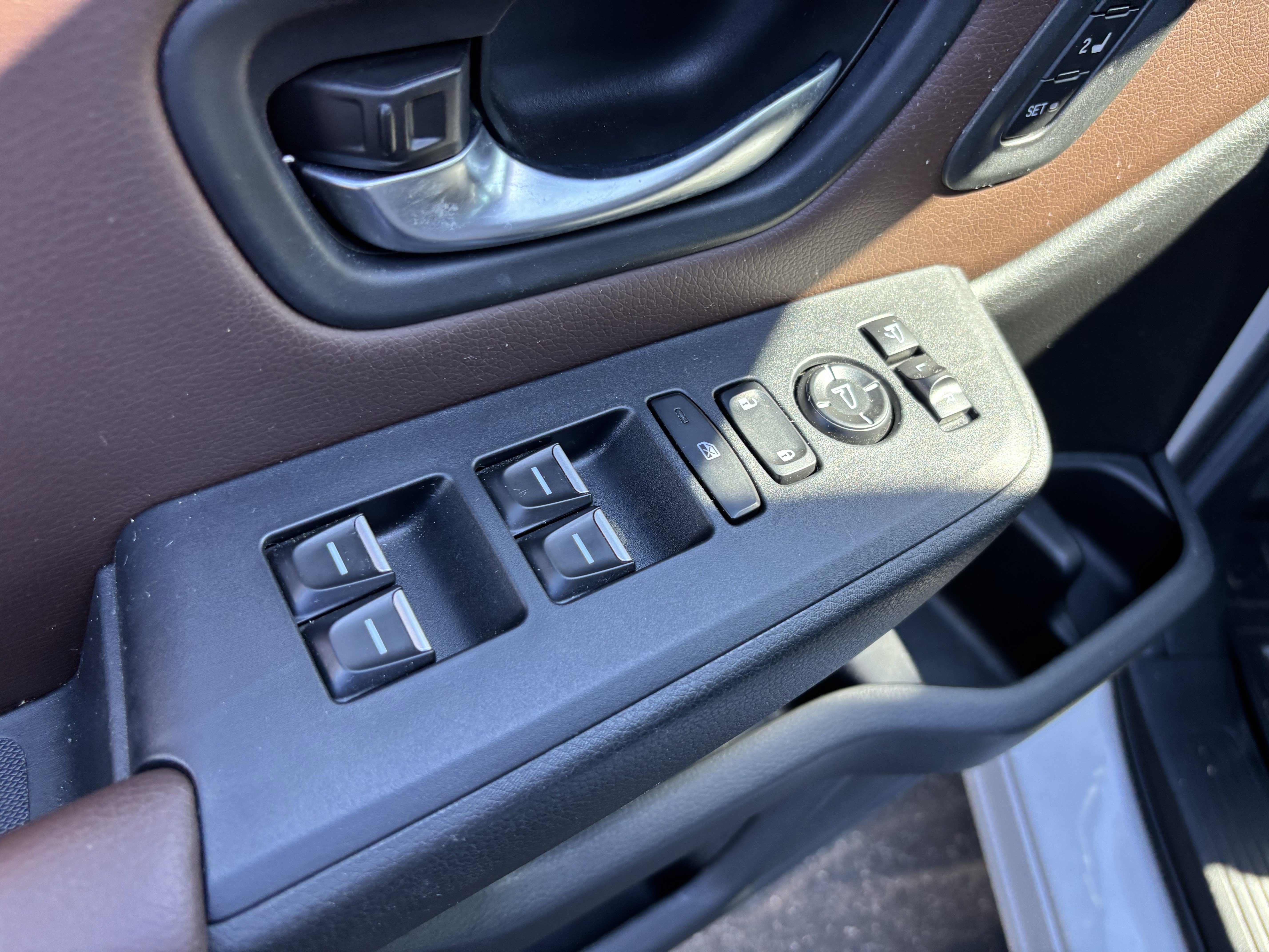 Used 2024 Honda Pilot Elite image 15