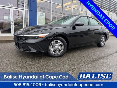 Used 2025 Hyundai Elantra SE