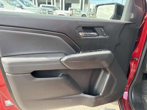 Used 2025 GMC Canyon Elevation w/ Convenience Package image 24