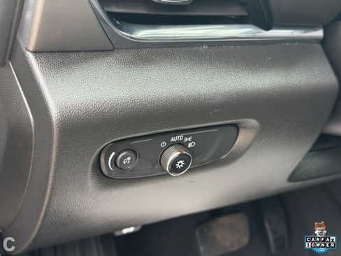 Certified 2023 Chevrolet Traverse LT FWD image 14