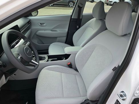 New 2026 Hyundai Kona SE FWD image 16