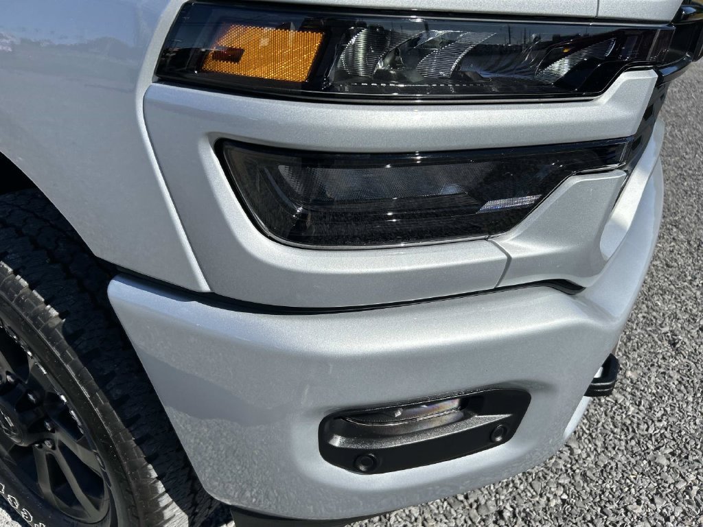 Used 2026 RAM 2500 Big Horn AWD/4WD image 35