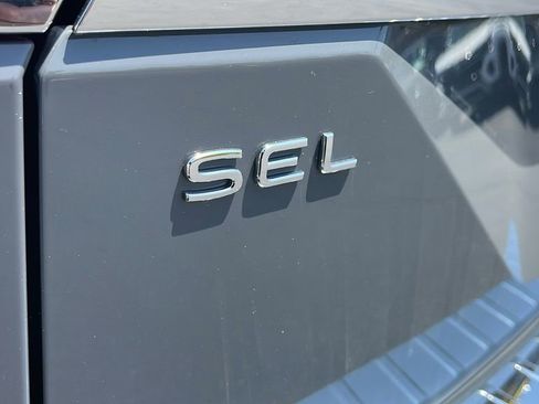 New 2025 Volkswagen Atlas SEL Premium R-Line image 29