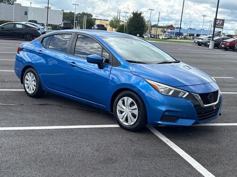 Used 2021 Nissan Versa S FWD image 30