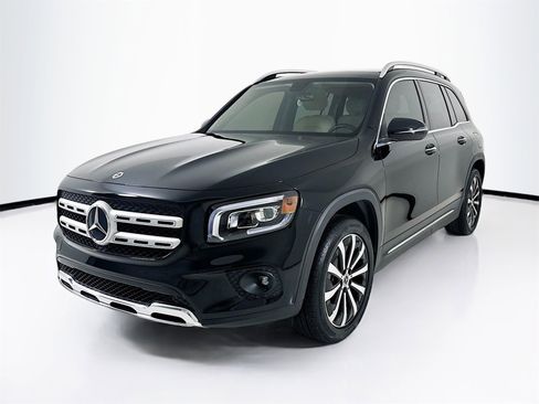 Certified 2023 Mercedes-Benz GLB 250 image 3