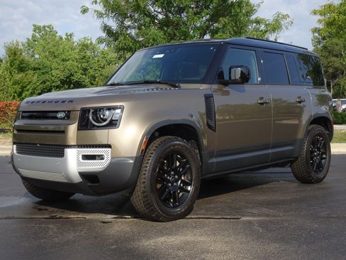 Certified 2024 Land Rover Defender 110 S AWD/4WD image 6