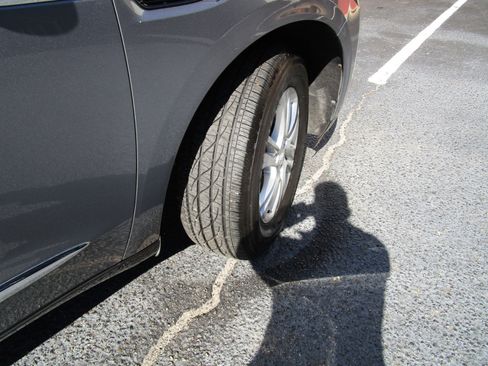 Used 2021 Buick Enclave Essence w/ Trailering Package, 5000 lbs. image 29