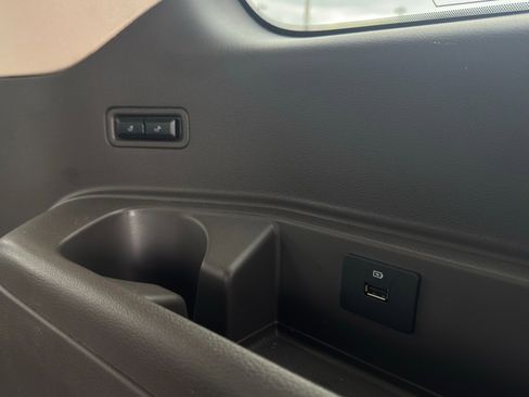 Used 2024 Lincoln Navigator L Reserve image 39