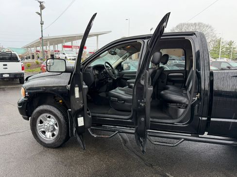 Used 2005 Dodge Ram 2500 Truck SLT image 9