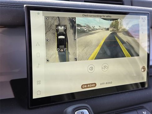 Used 2025 Land Rover Defender 110 S image 27