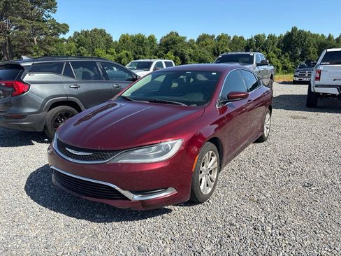 Used 2017 Chrysler 200 Limited Platinum FWD image 10