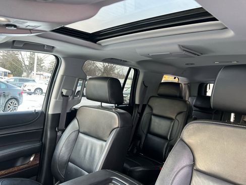 Used 2017 Chevrolet Tahoe LT image 17