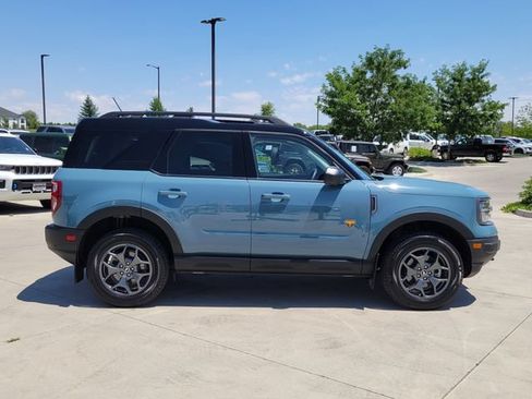 Used 2021 Ford Bronco Sport Badlands w/ Badlands Package AWD/4WD image 2
