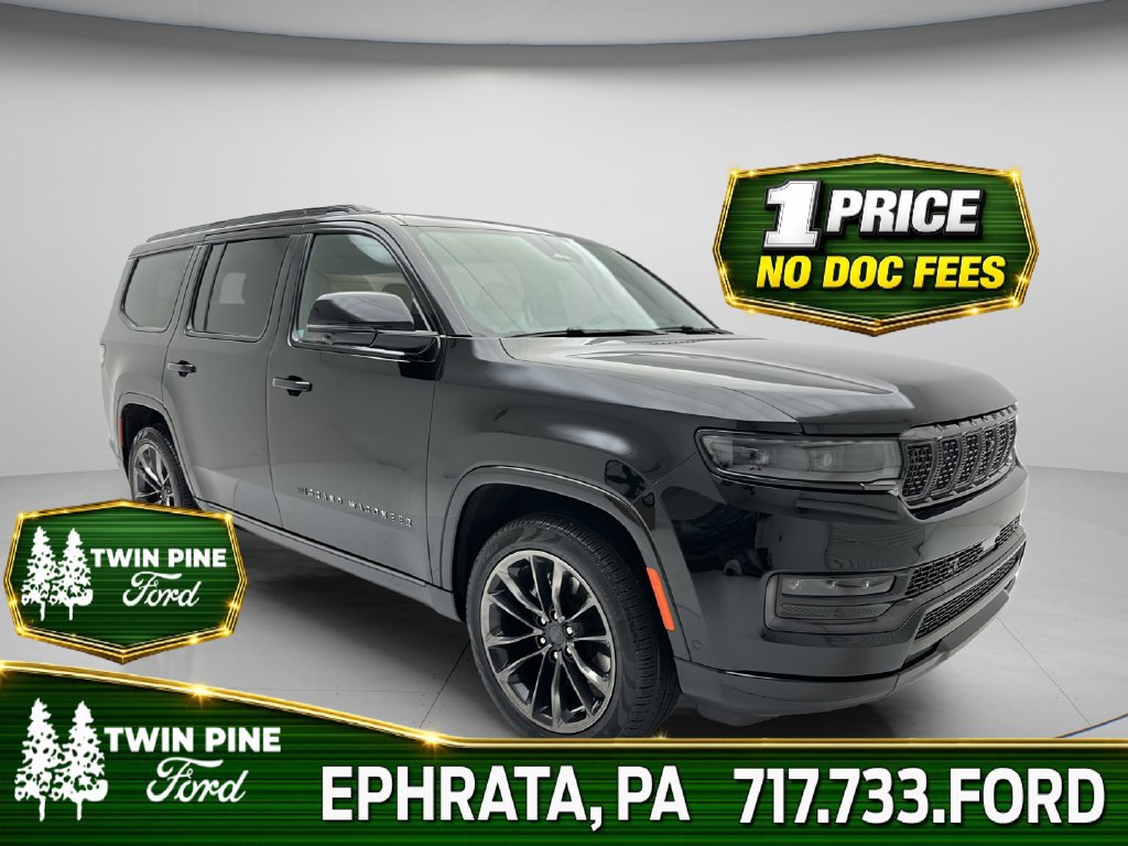 Used 2025 Jeep Grand Wagoneer Series III w/ Rear Seat Video Group 1 AWD/4WD image 1