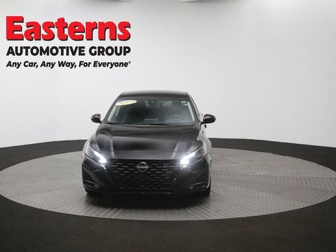 Used 2023 Nissan Altima 2.5 SR AWD/4WD image 56