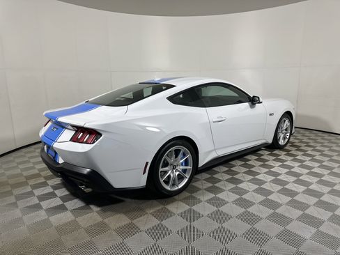 Used 2024 Ford Mustang GT Premium image 7