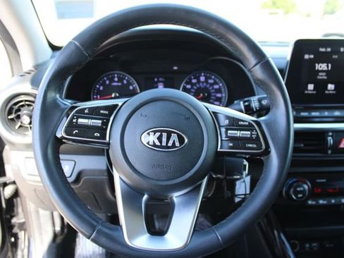 Used 2019 Kia Forte S w/ S Premium Package image 18