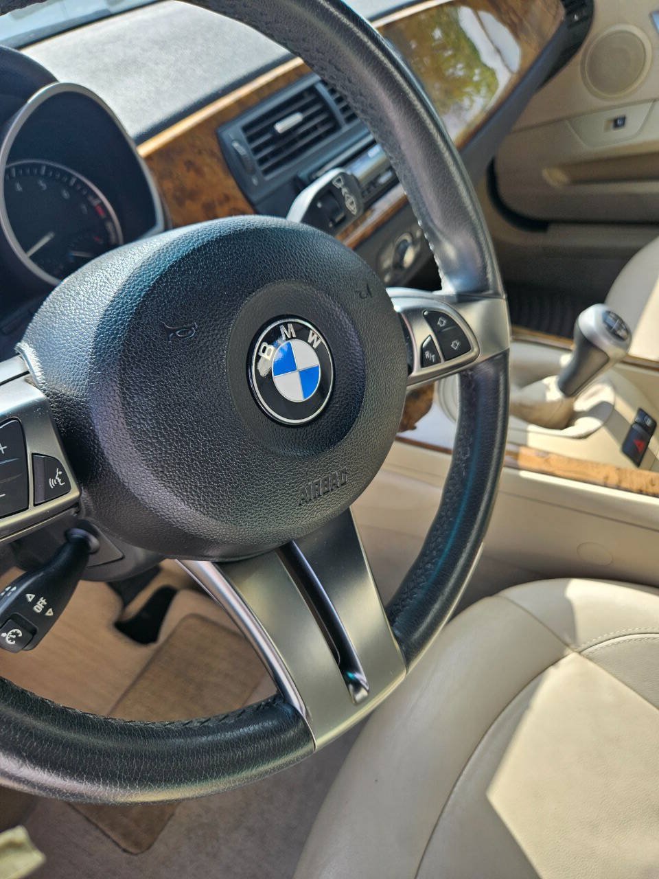 Used 2006 BMW Z4 3.0i RWD image 23