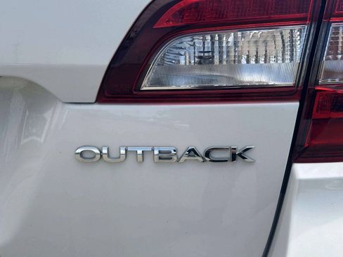 Used 2019 Subaru Outback 2.5i Premium w/ Popular Package #2 AWD/4WD image 35