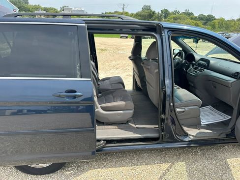 Used 2010 Honda Odyssey EX image 13