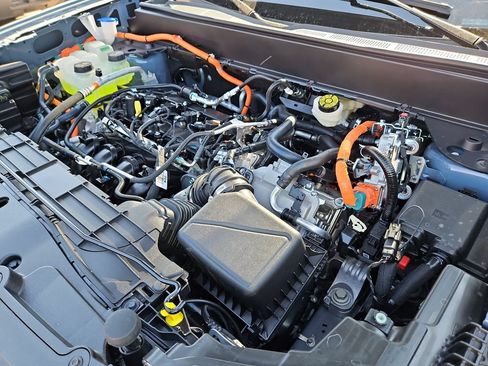New 2026 Ford Maverick XLT FWD image 15