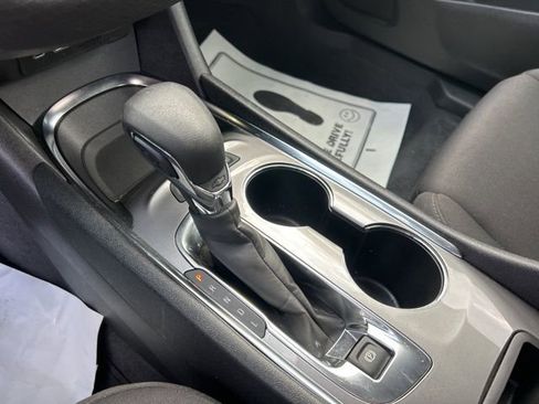 Used 2024 Chevrolet Malibu LT image 26