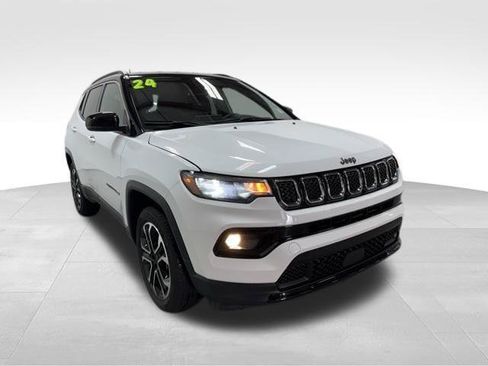 Certified 2024 Jeep Compass Limited AWD/4WD image 6