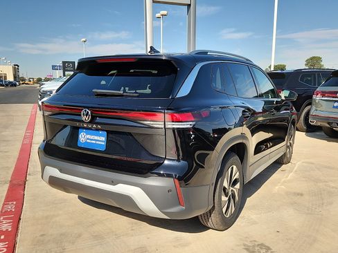 New 2026 Volkswagen Tiguan S FWD image 7