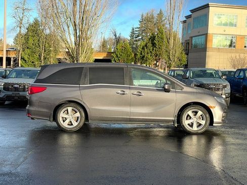 Used 2018 Honda Odyssey EX-L image 2