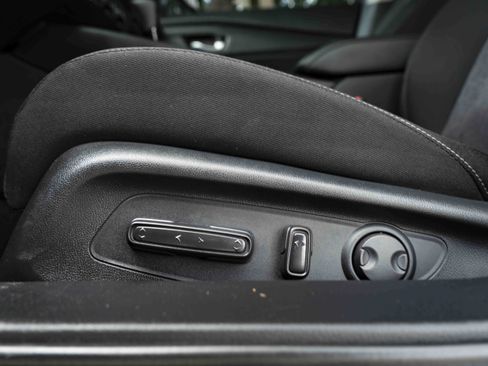 Used 2025 Honda Accord SE image 42