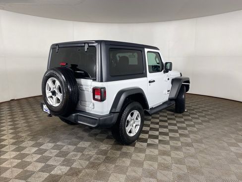 Used 2021 Jeep Wrangler Sport image 17