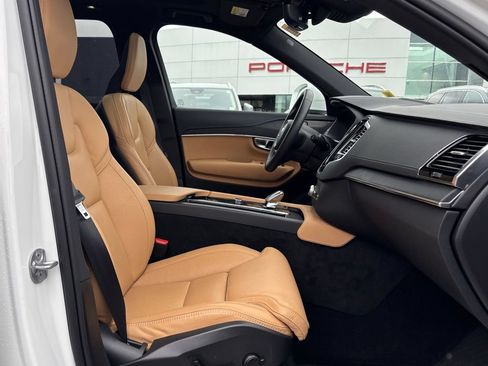 Certified 2024 Volvo XC90 B6 Ultimate AWD/4WD image 20
