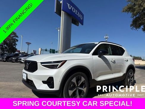 New 2026 Volvo XC40 B5 Plus w/ Protection Package Premier AWD/4WD image 5